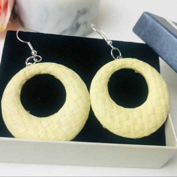 Cute Lightweight Handcrafted Light Cream Hoop earrings - Picture 2 of 7